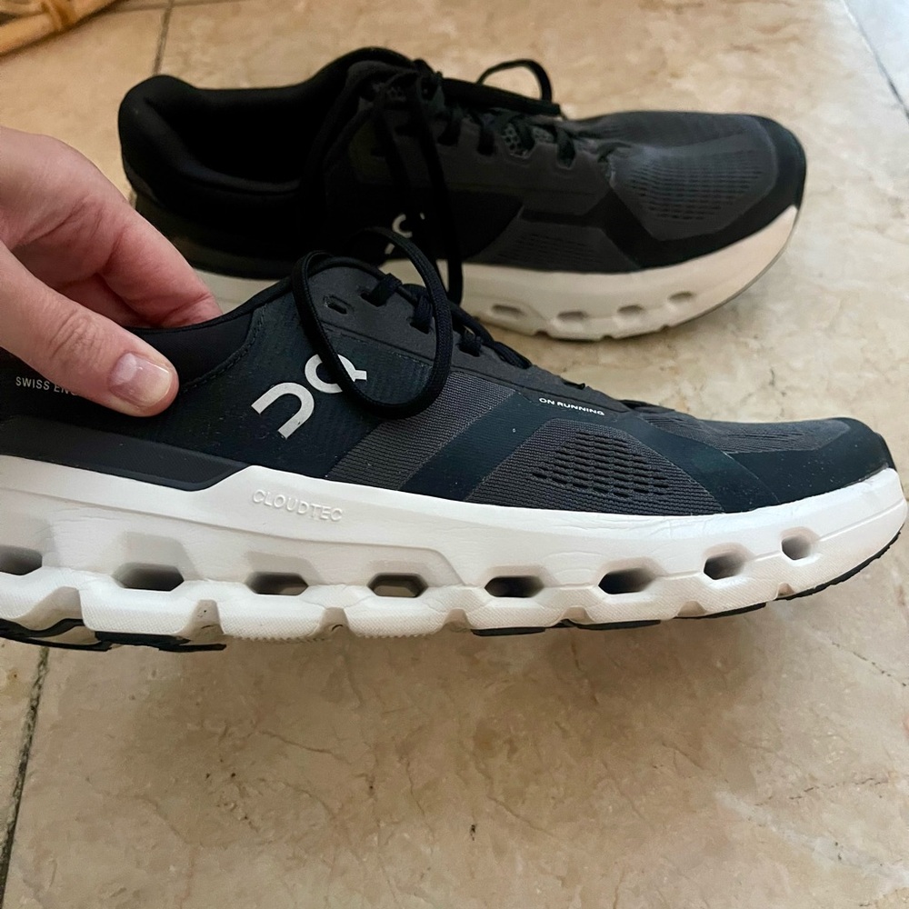 Cloudrunner 2 Sneakers W10 - Picture 4 of 6